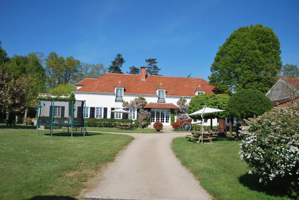 Domaine Les Gandins Bed and Breakfast Saint-Germain-de-Salles Esterno foto