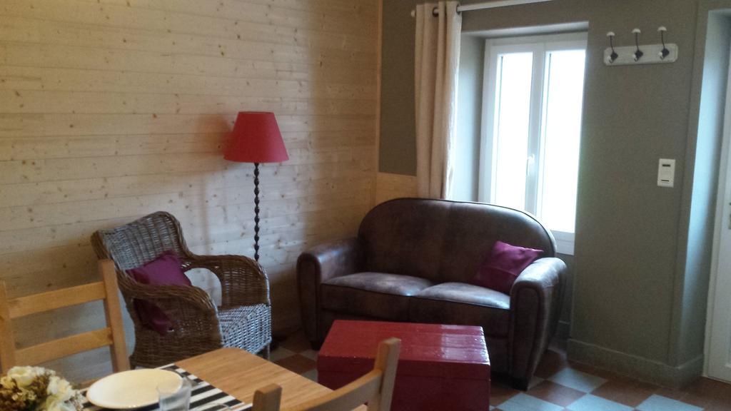 Domaine Les Gandins Bed and Breakfast Saint-Germain-de-Salles Esterno foto
