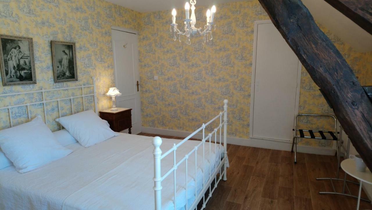 Domaine Les Gandins Bed and Breakfast Saint-Germain-de-Salles Esterno foto