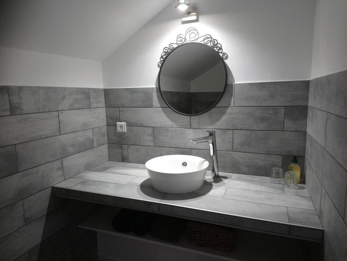 Domaine Les Gandins Bed and Breakfast Saint-Germain-de-Salles Esterno foto